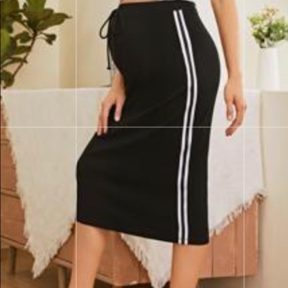 Maternity Athletic Skirt